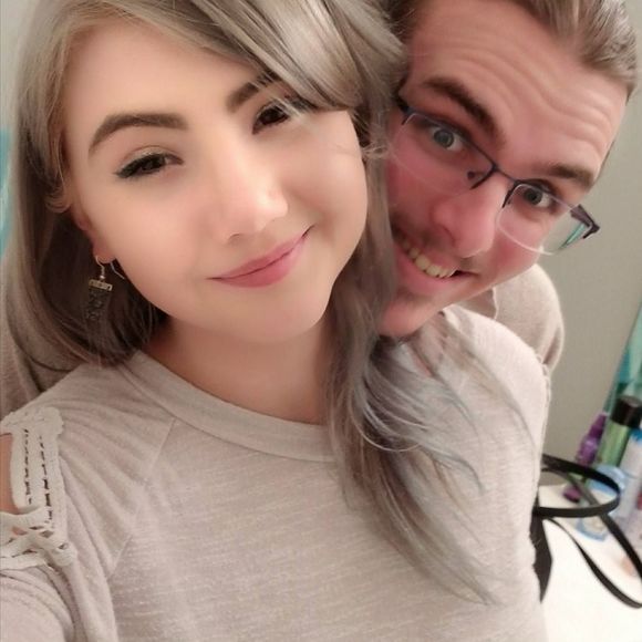 Meet your Posher, Tabitha - Picture 1 of 1